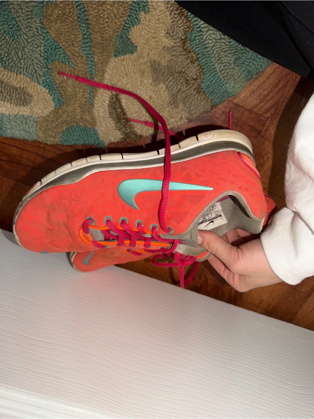 Nike Kids Orange and Teal Lightweight Sneakers